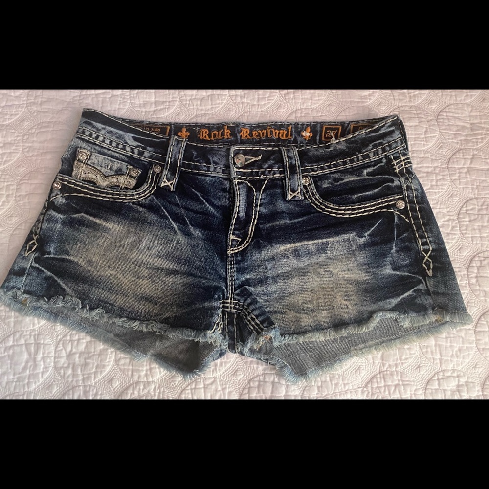 Rock Revival Short